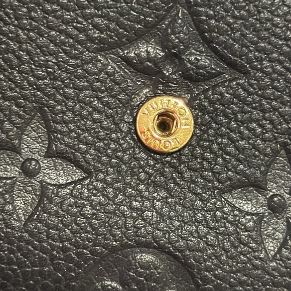 Louis Vuitton black monogram key and coin wallet - Picture 12 of 13